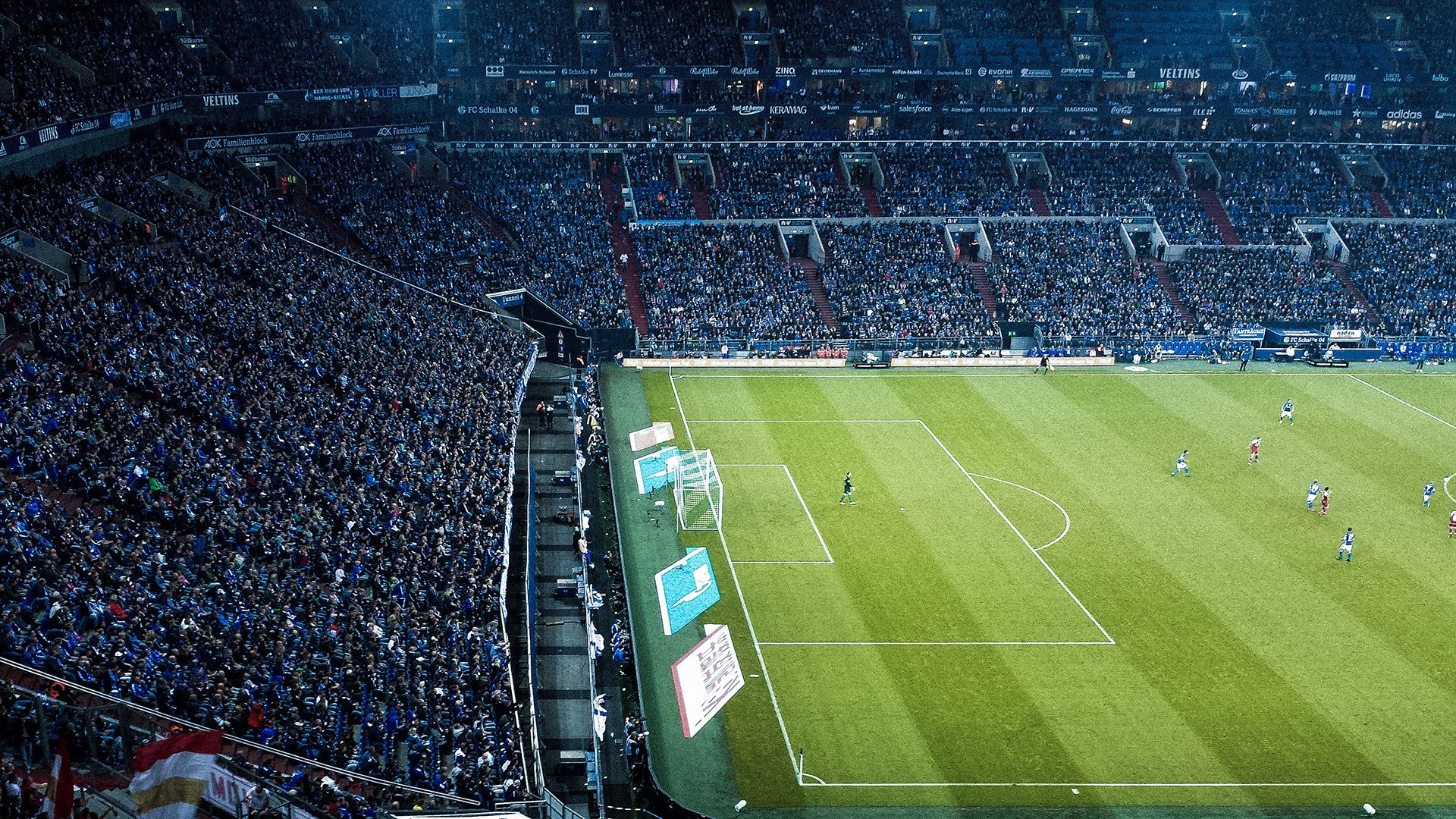 英超汗水与泪水：拼搏到底，缔造奇迹，英超壮汉